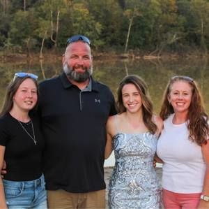 Meet your Posher, Tonya